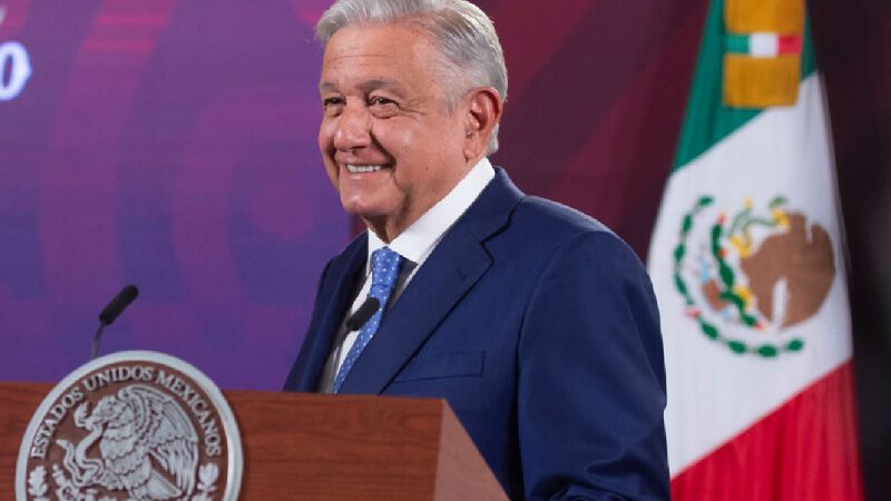 López Obrador descarta crisis económica en México, pero prevé una externa en 2025