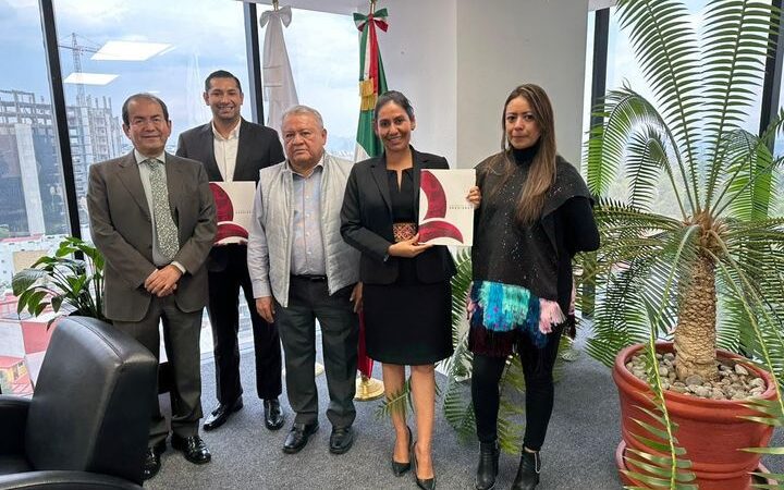 Junto con AMPI gobierno de Quintana Roo promueve protección de productos artesanales