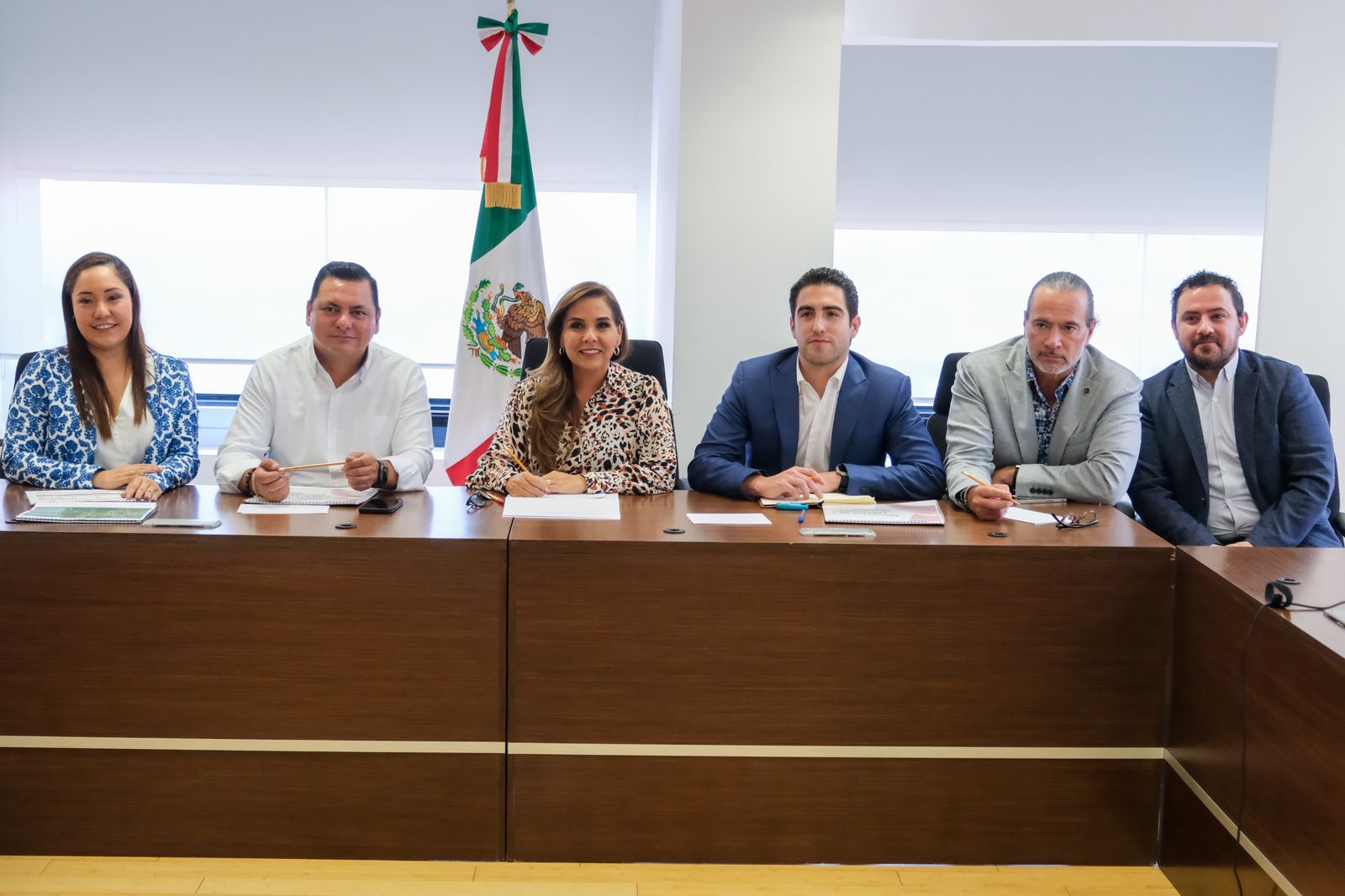 Mara Lezama gestiona proyectos de infraestructura para el sur