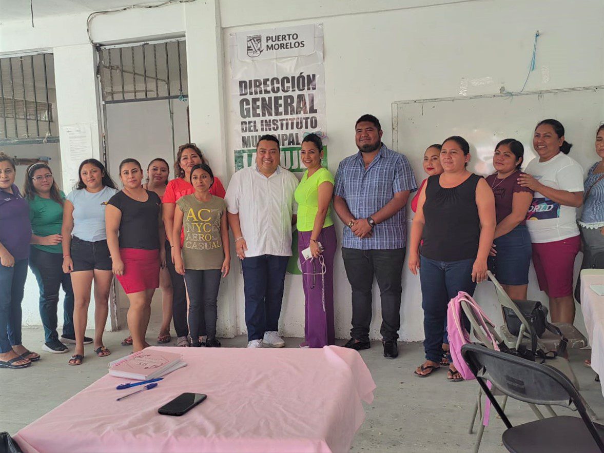 Imparte instituto de la mujer constante capacitación para el empoderamiento femenino