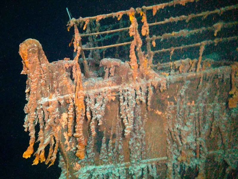 (VIDEOS) Desaparece submarino con turistas que exploraba los restos del Titanic