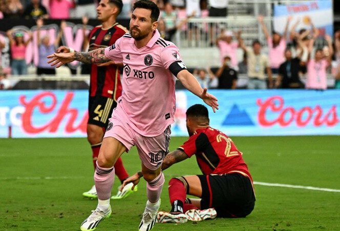 Messi se luce con doblete en goleada de Inter Miami