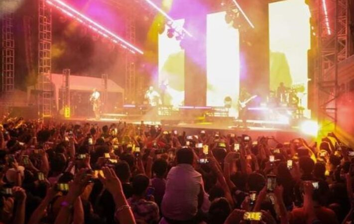 Existosa presentación de Reik en la Feria de Playa del Carmen