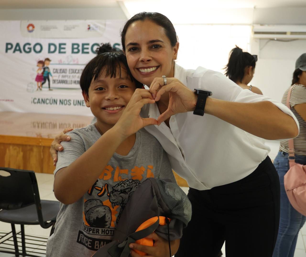 Impulsamos la educación para nuestras niñas, niños y jóvenes: Ana Paty Peralta