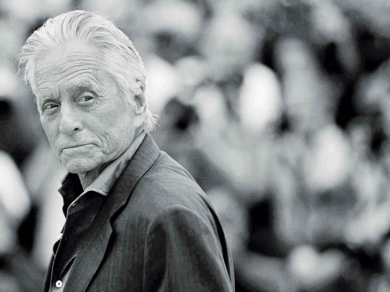 ‘La inteligencia artificial nos preocupa bastante a todos’: Michael Douglas