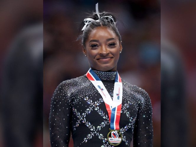 Simone Biles mantiene paso firme rumbo a París 2024