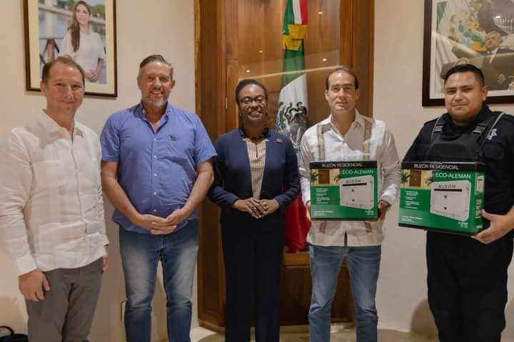 Sostiene Diego Castañón histórico encuentro con la cónsul estadounidense Dorothy Nguttter