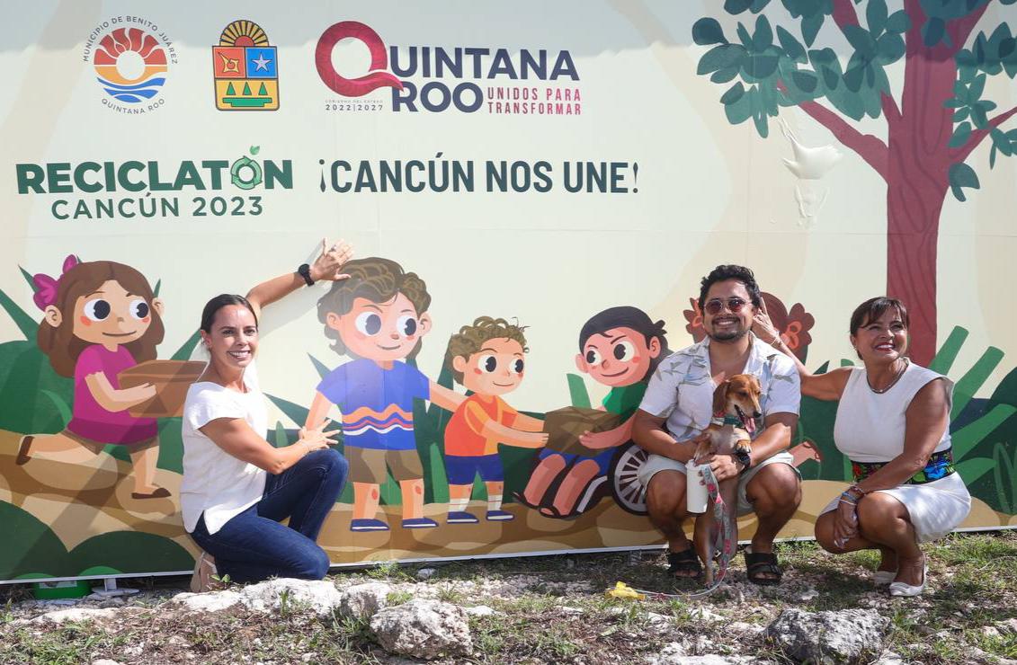 Ana Paty Peralta por un Cancún limpio abre primer punto fijo de reciclatón y entrega uniformes y maquinaria a servicios públicos 