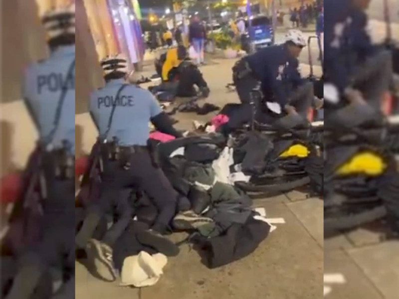 (VIDEOS) Saqueos en Filadelfia; policías luchan por imponer orden