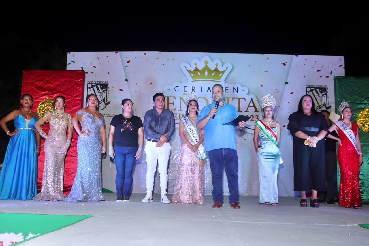 Coronan, en un concurso con sabor mexicano, a la señorita independencia Puerto Morelos 2023