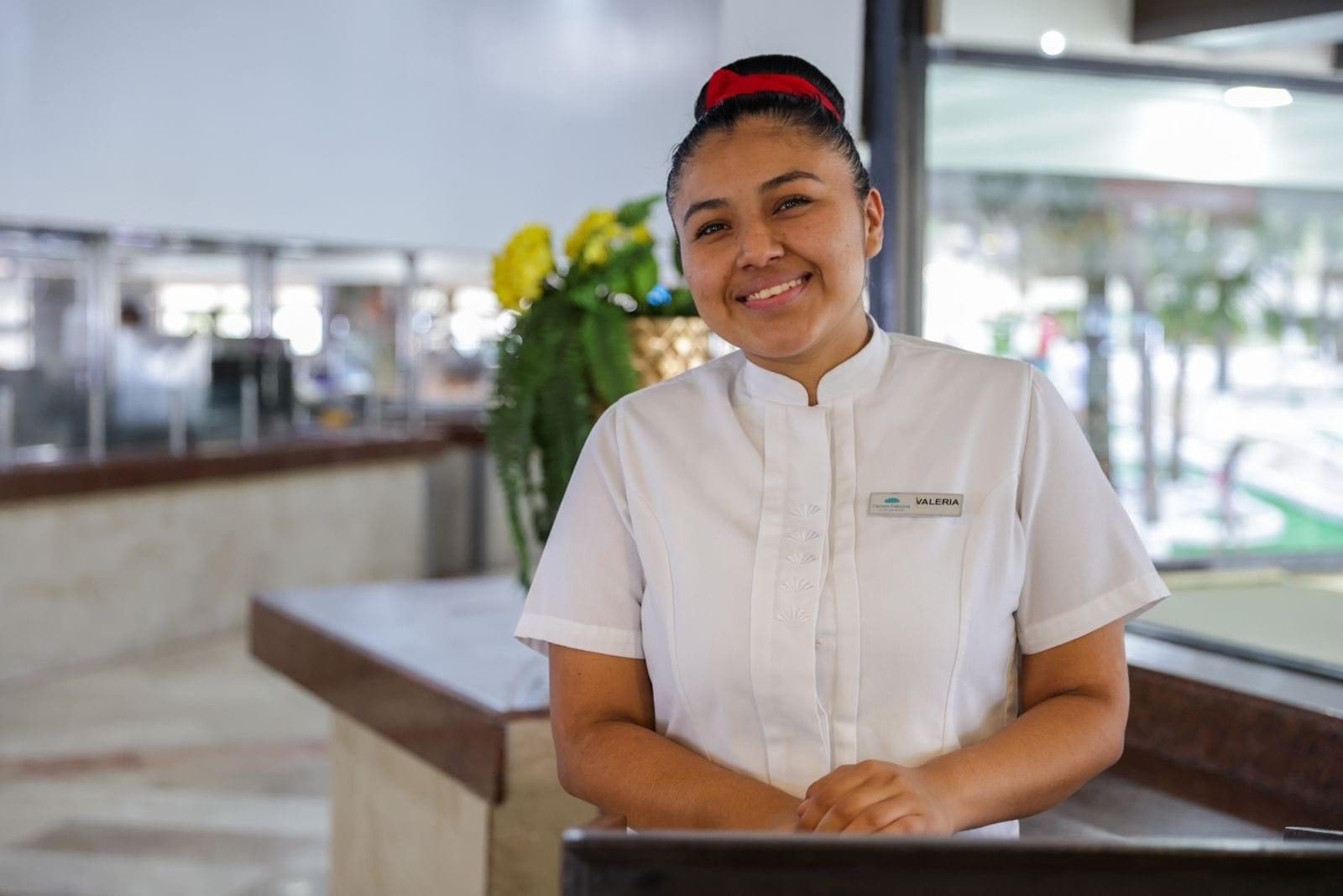 Reconoce Mara Lezama a trabajadores como clave para el éxito, en el Día Mundial del Turismo