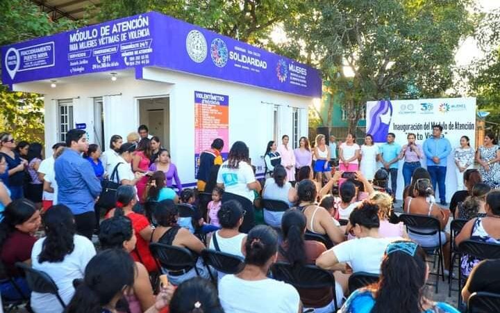 Atención integral para las mujeres en Solidaridad