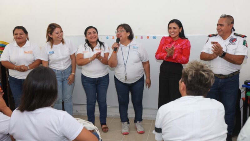 REITERA BLANCA MERARI COMPROMISO CON EL SECTOR EDUCATIVO DE PUERTO MORELOS