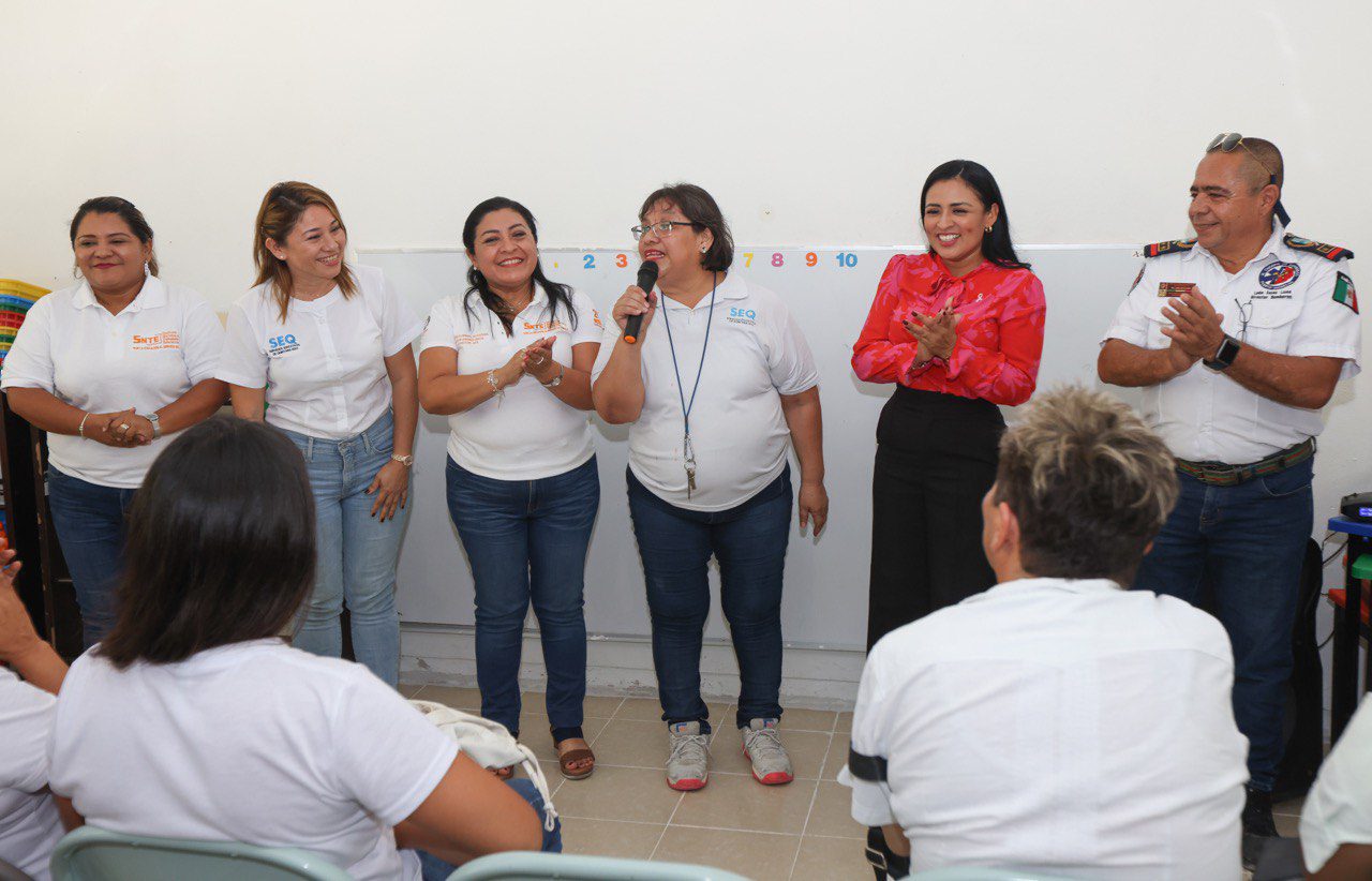 REITERA BLANCA MERARI COMPROMISO CON EL SECTOR EDUCATIVO DE PUERTO MORELOS