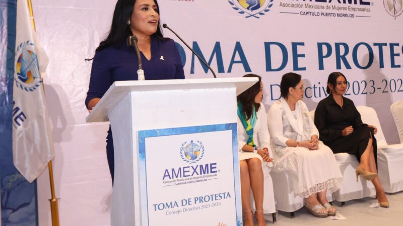 BLANCA MERARI TOMA PROTESTA A LAS INTEGRANTES DE AMEXME CAPÍTULO PUERTO MORELOS