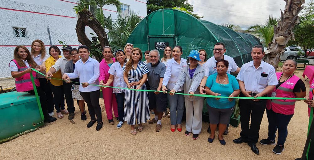 INAUGURA DIF BENITO JUÁREZ HUERTO URBANO ORGÁNICO