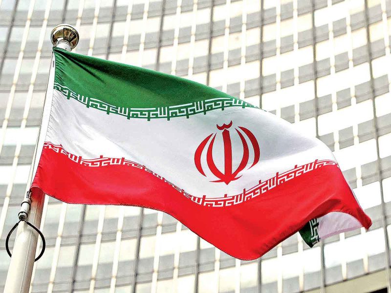 Irán tiene 22 veces más uranio que el permitido