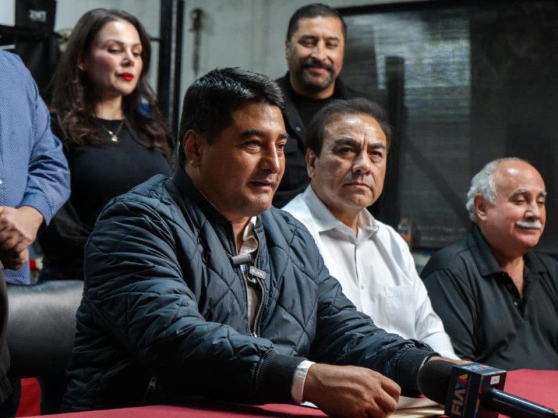 Se registra Erik ‘El Terrible’ Morales para alcaldía de Tijuana