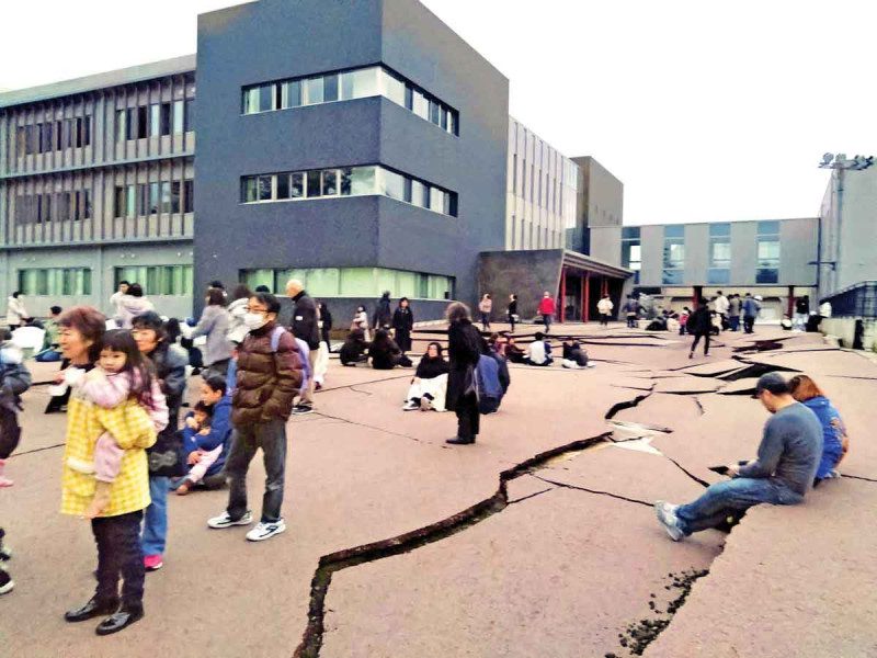 Alerta máxima en Japón por terremoto de 7.6; al menos, 30 muertos