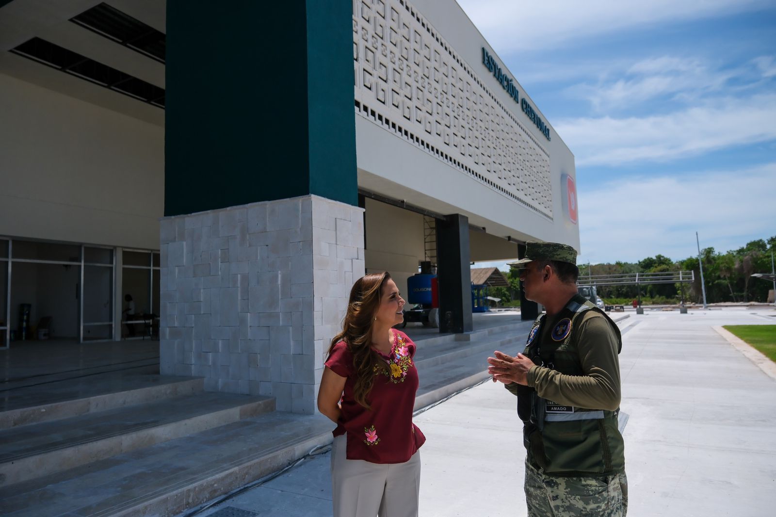 Supervisa Mara Lezama obras de la estación del Tren Maya en Chetumal