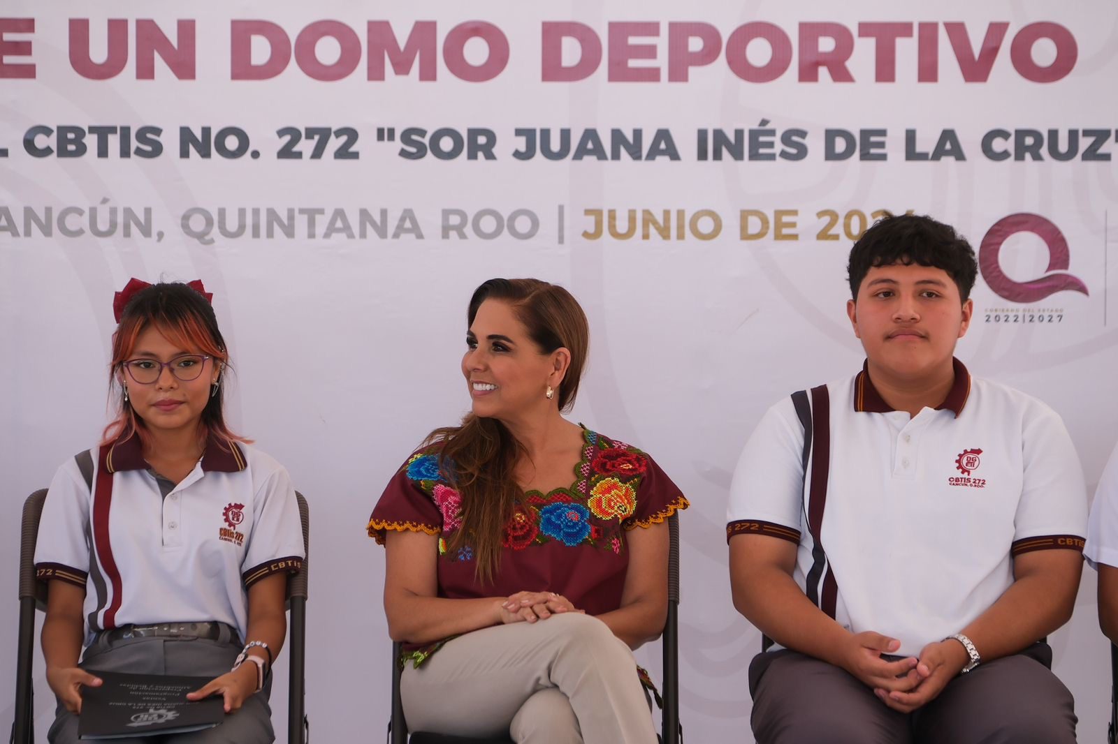 Mara Lezama cumple compromiso con el inicio de construcción de domo deportivo en el CBTIS 272 de Cancún