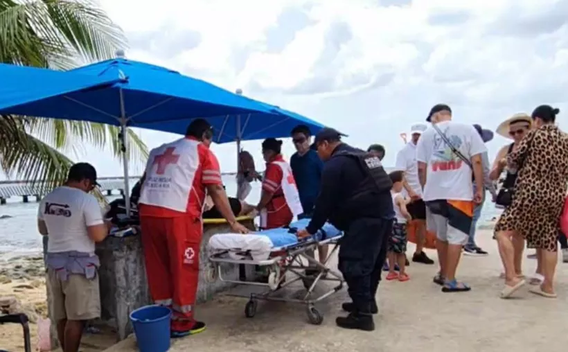 Accidente Marítimo en Cozumel Deja una Turista Lesionada