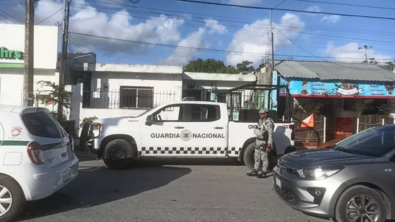 Violenta riña en Cancún deja a un hombre gravemente herido