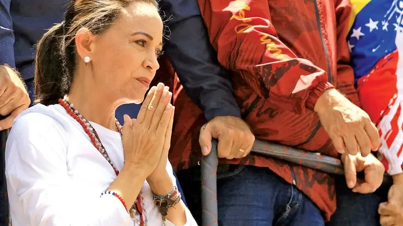 Desafían a Maduro: ‘estamos fuertes’; reaparece la opositora María Corina Machado