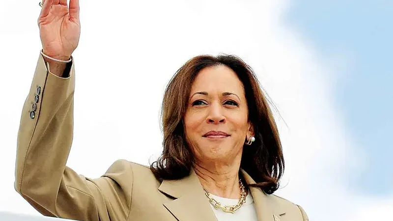 Harris ya superó a Trump en encuestas