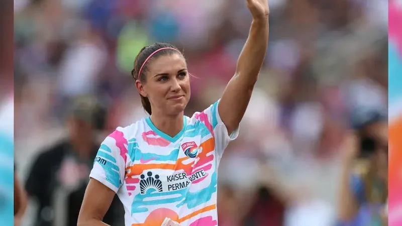 Alex Morgan juega su último partido tras anunciar su nuevo embarazo