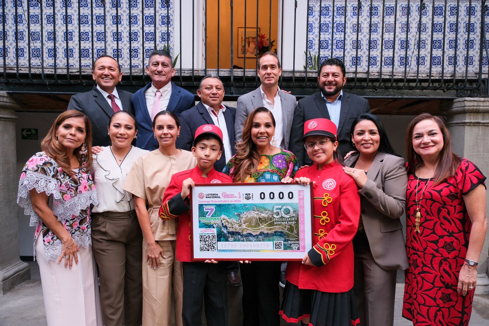 Devela Mara Lezama billete de Lotería Nacional por 50 años de Quintana Roo