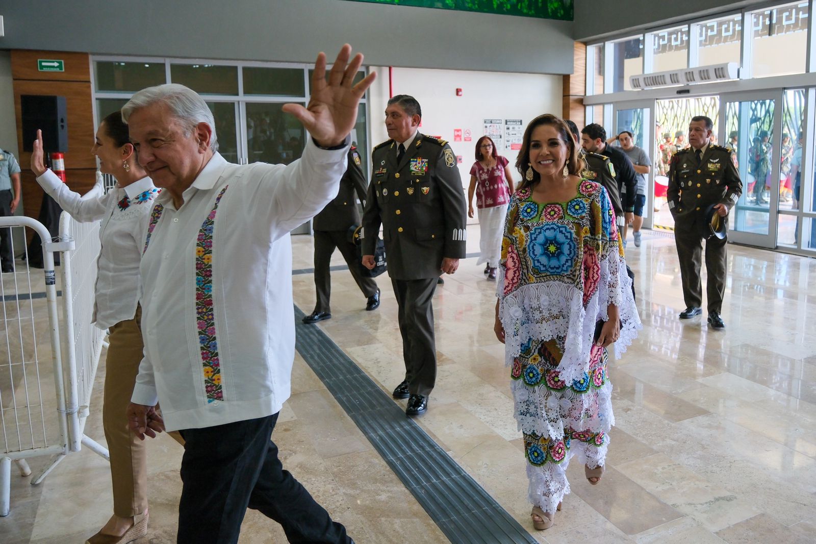 Las grandes obras de su Gobierno son el sello y legado, del primer Presidente Humanista, ¡Que viva el Tren Maya, que viva el mejor presidente de México!: Mara Lezama