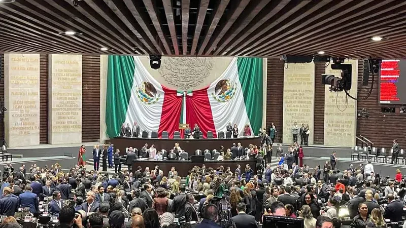 Inicia sesión del Congreso para toma de posesión de Claudia Sheinbaum