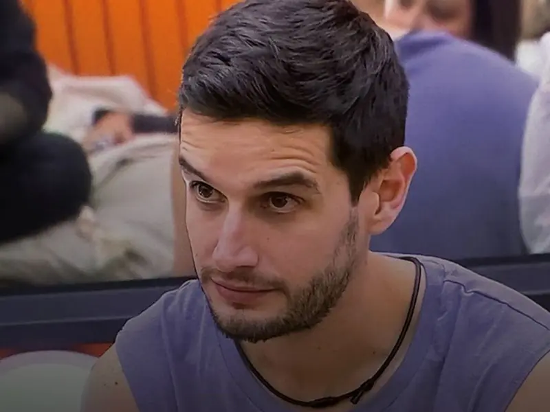 Adrián Marcelo cuenta qué pasó en el confesionario el día que salió del reality show; “esto ya tronó”