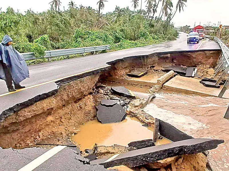 John dejó 76 mil casas afectadas en Guerrero; 60% de daños, por las inundaciones