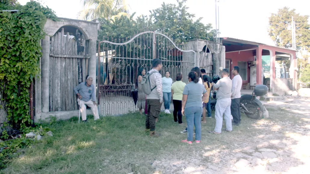 Habitantes de colonia irregular en Cancún temen ser desalojados