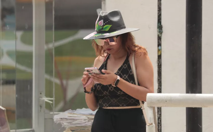 Desconfianza, la principal causa del bajo registro de líneas telefónicas: Robo de Identidad MX