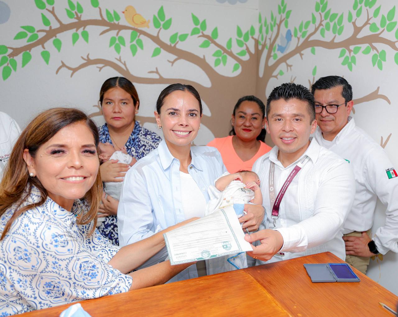 PROTEGEN ANA PATY PERALTA Y VERÓNICA LEZAMA DERECHO A LA IDENTIDAD EN CANCÚN