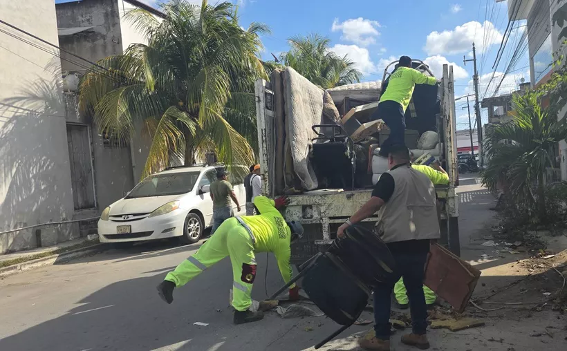Preparan a la gente para luchar contra el dengue en Cancún