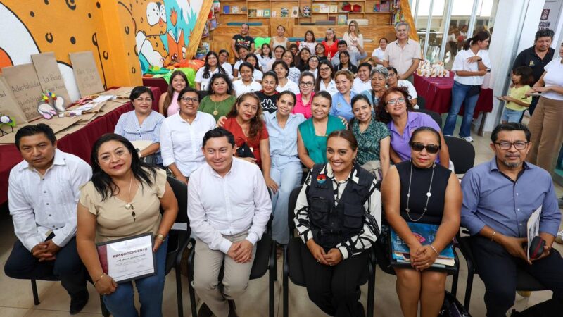 PROPORCIONA ANA PATY PERALTA HERRAMIENTAS A MAESTROS DE NIVEL BÁSICO